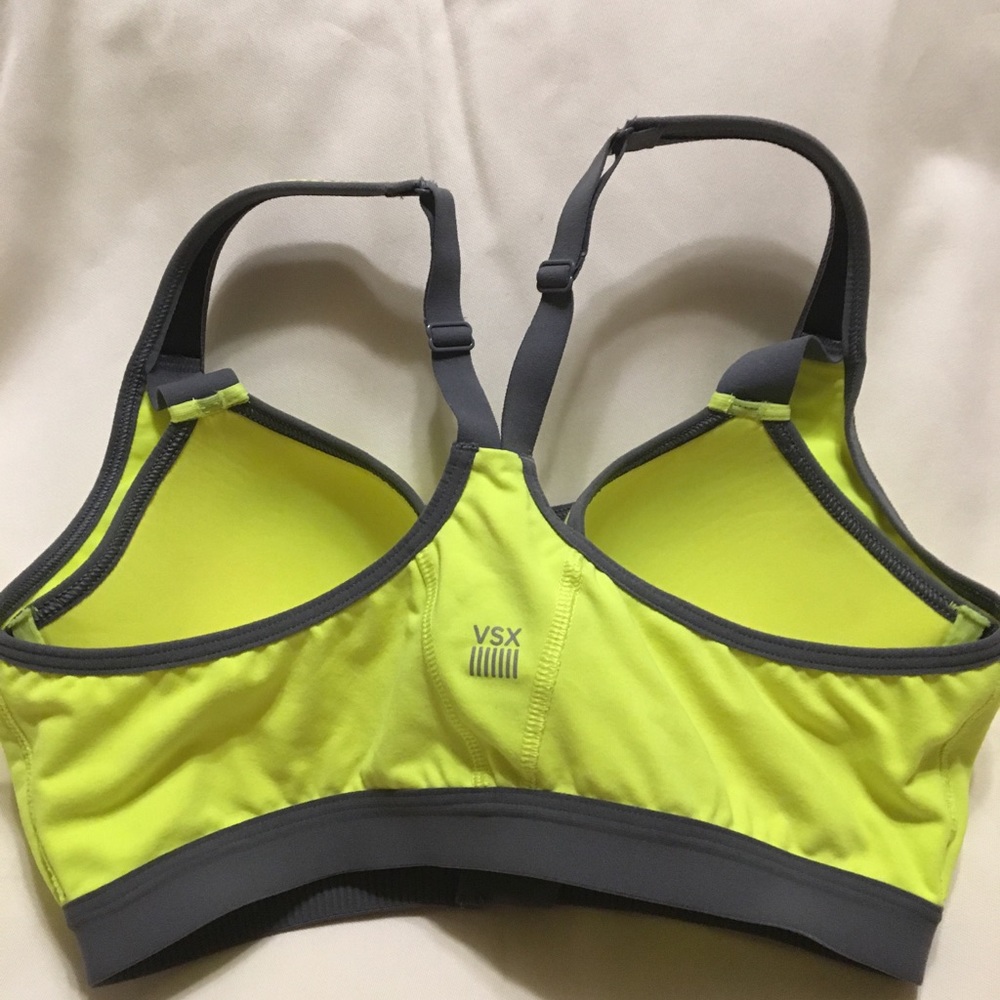 Sport bra - Picture 2 of 5